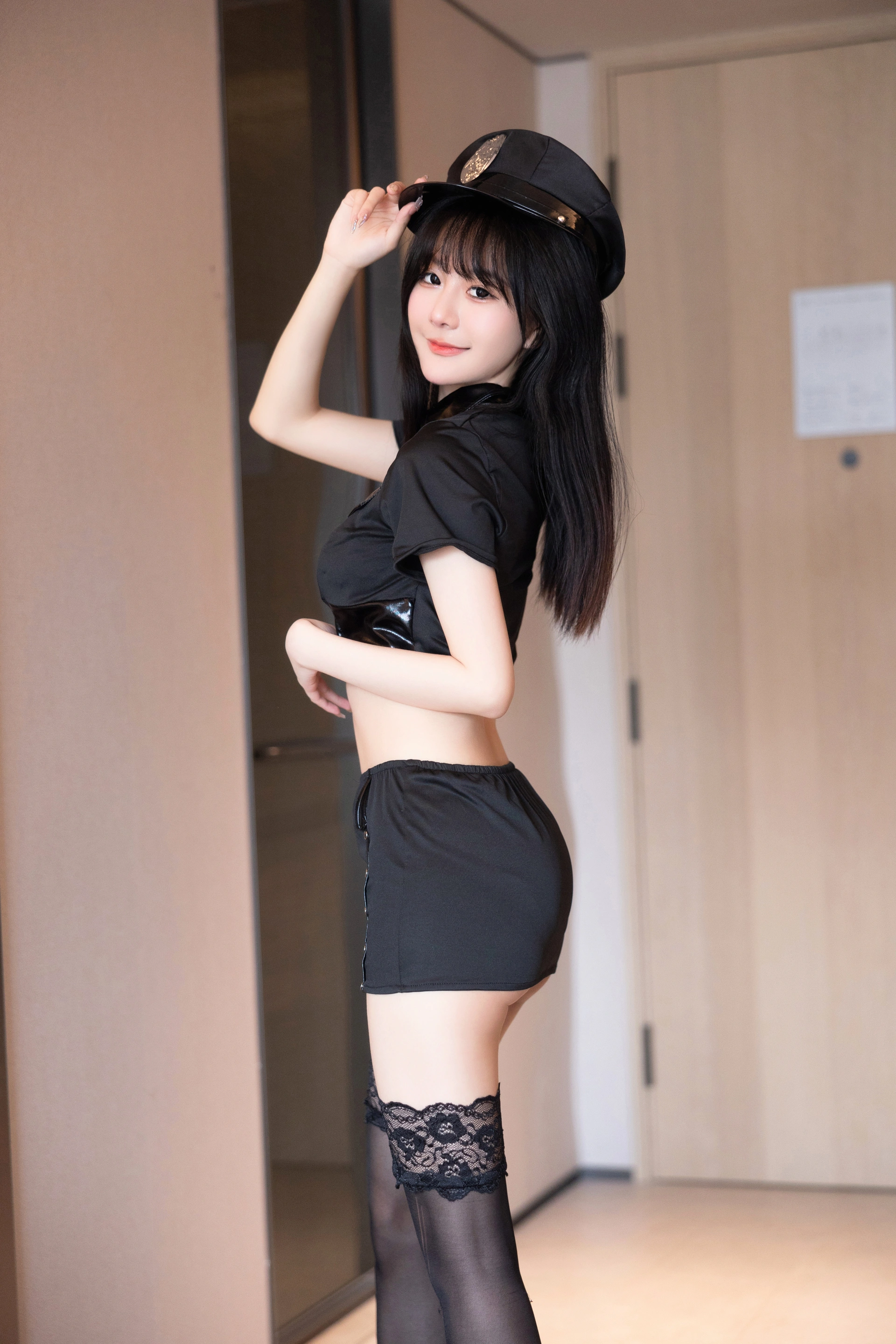 030.谢小蒽 – 内部私购 情趣女警-NO.6851 2